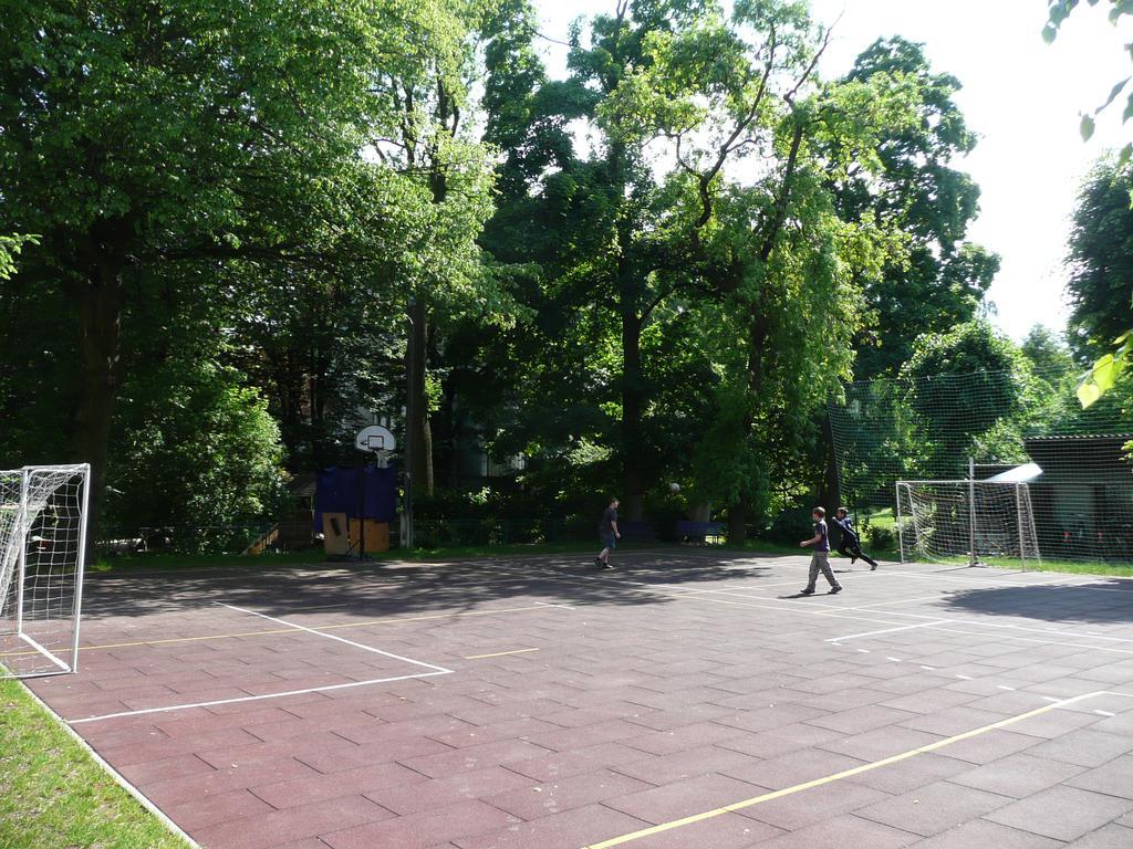 Görlitz Pension Zur Wartburg מראה חיצוני תמונה