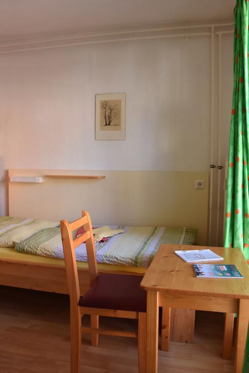 Görlitz Pension Zur Wartburg מראה חיצוני תמונה