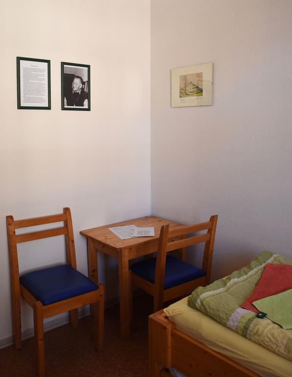 Görlitz Pension Zur Wartburg מראה חיצוני תמונה