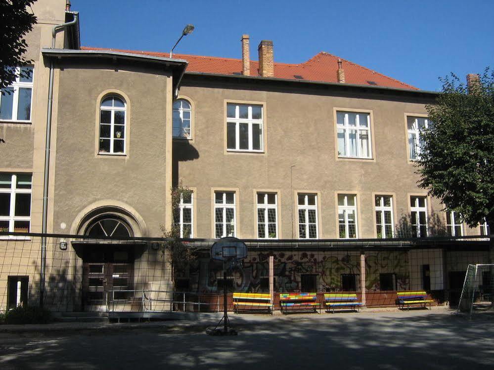 Görlitz Pension Zur Wartburg מראה חיצוני תמונה